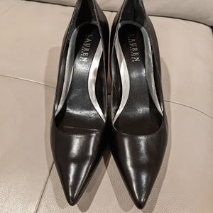 Lauren Ralph Lauren pump